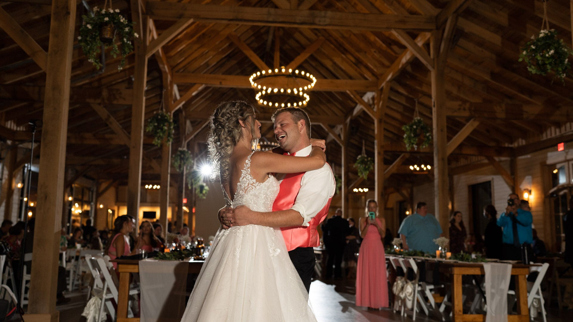 Knotting Hills Wedding Venue Pevely MO (4)